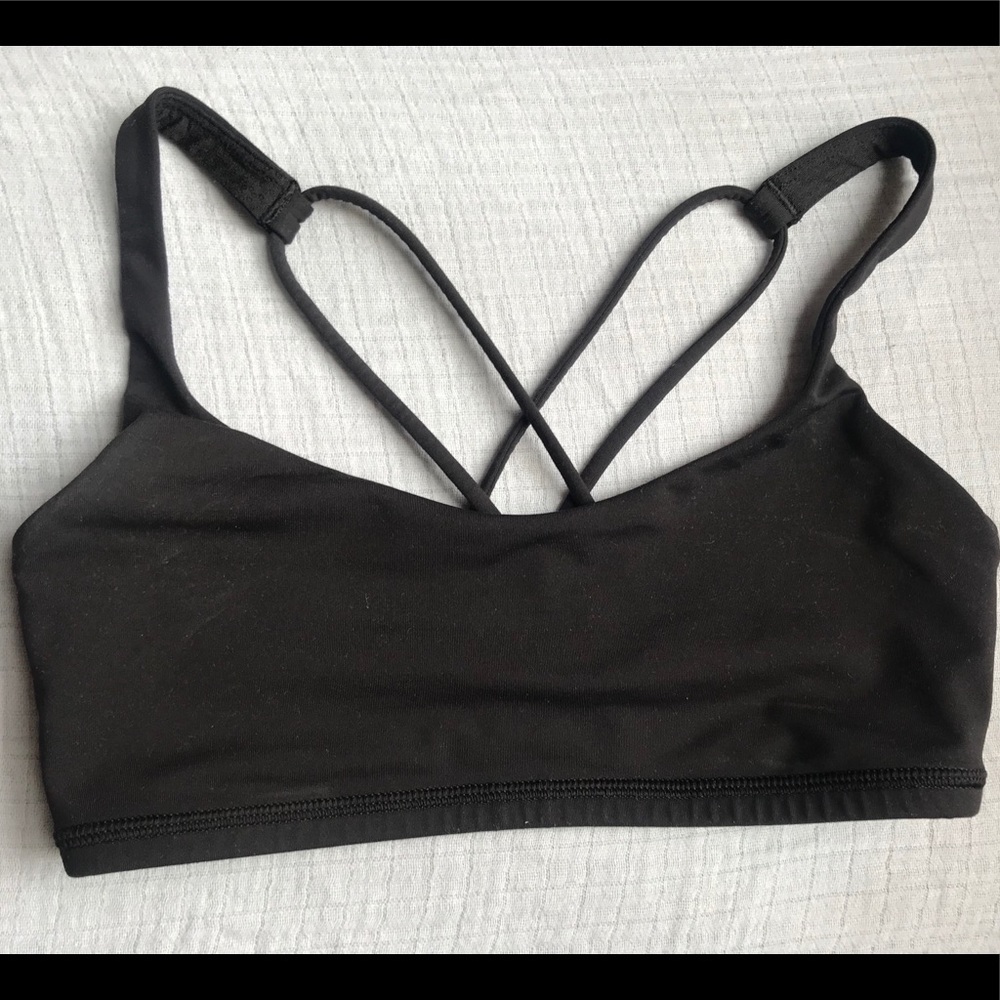 Lululemon sports bra